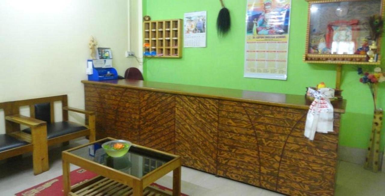 Hotel Samdup Khang Dirāng Екстериор снимка